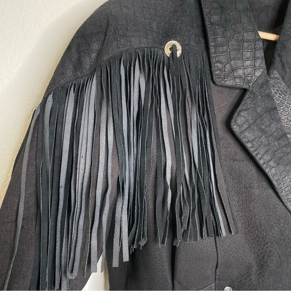 Vintage sueded leather fringed crop jacket medium - Picture 2 of 15
